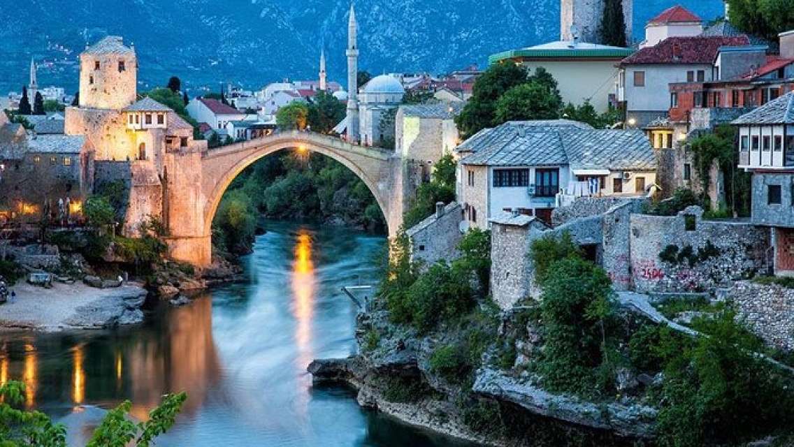 Babes in Mostar